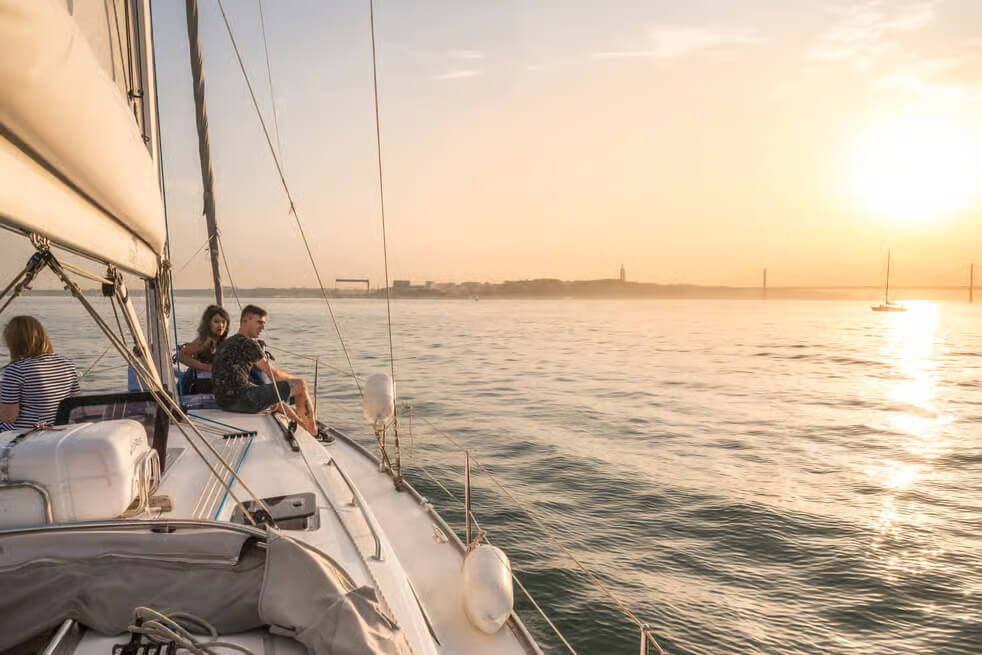 sunset sailing tour in Lisbon