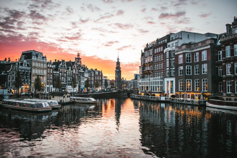 Amsterdam, Spain